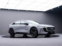Новейшая «шестёрка» Mazda с запасом хода 1300 км и расходом 3,6 л на 100 км. Представлена Mazda EZ-6 Sports Edition