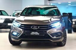 В Объединённых Арабских Эмиратах начали продавать Lada Aura — дешевле, чем в России