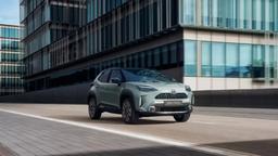 Новейший Toyota Yaris Cross 2025 с расходом 4,5-5 л на 100 км уже в России — недорого