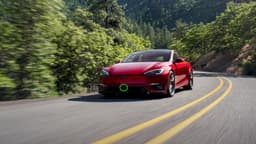 Tesla подтверждает масштабные изменения в оборудовании машин: ставка на восемь камер с разным фокусным расстоянием и углами обзора