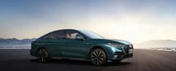 Улучшенная замена Toyota Camry. Новый бизнес-седан Chery Arrizo 8 Pro с 254-сильным мотором показали на официальных фото