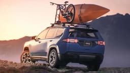 Это Jeep Cherokee нового поколения. Появились новые детали и фотографии