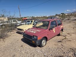 Десятки российских автомобилей «Ока» должны были стать эксклюзивом для США, но теперь они гниют на свалке