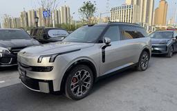 Скоро известные российские дилеры начнут продавать Lynk & Co 900 — 845-сильный аналог Li Auto L9: без русского языка, со «страховой гарантией» и доставкой до Казахстана