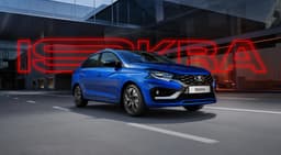 Блогеры попытались купить Lada Iskra: машины у дилера не оказалось, версий с вариатором нет ни в Москве, ни в Тольятти