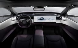 Mazda, «взорвавшая» перегретый рынок. Меняющая оттенок Mazda EZ-60 с запасом хода 1300 км стала суперхитом: оформлено более 33 000 предзаказов