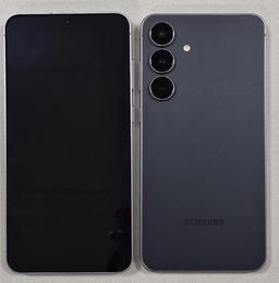 Таким будет новый бюджетный флагман Samsung: Galaxy S25 FE впервые позирует на живых фото