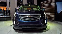 От ДВС не хотят отказываться: Cadillac XT5 сохранит его как минимум до 2027 года