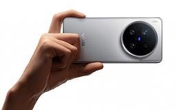 Фотофлагман Vivo X300 получит новейшую камеру Samsung ISOCELL