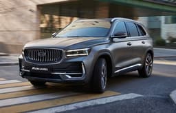 Geely Monjaro и Geely Emgrand подешевели в России
