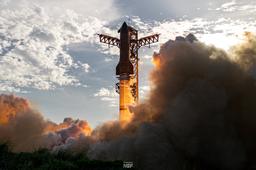  SpaceX запустила Starship: корабль и ускоритель успешно вернулись на Землю