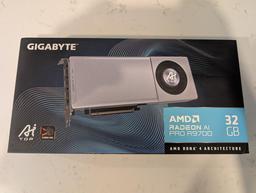 Видеокарта с 32 ГБ памяти за 1300 долларов — уже реальность. Первые Radeon AI PRO R9700 отправились покупателям