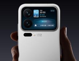 Суперхит: во многих магазинах не осталось Xiaomi 17 Pro Max, глава компании рекомендует компактный Xiaomi 17 Pro