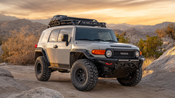 Новый Toyota FJ Cruiser получит двигатель от Land Cruiser Prado