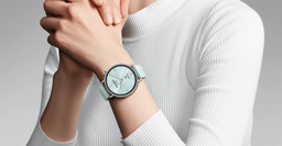 В России стартовали продажи умных часов Xiaomi Watch S4 41 мм — дешевле, чем в Европе
