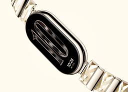 Xiaomi выпустила Band 10 Brilliant Gold Special Edition в Китае