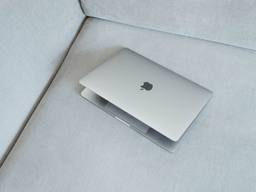 Apple признала 11-дюймовый MacBook Air окончательно устаревшим