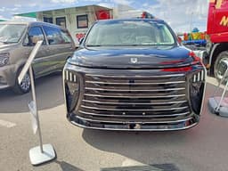 Представлены белорусские минивэны BMG G4 и BMG V9