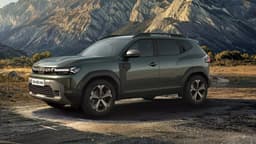 Неочевидная альтернатива Geely Monjaro: Renault Duster 2025 продают в России по цене популярного китайского кроссовера