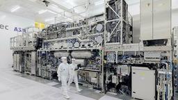 Европейские лидеры ИИ и полупроводников объединяются: ASML и Mistral AI объявили об интеграции ИИ в производство микрочипов