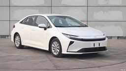 Теперь это почти Camry: раскрыта новая Toyota Corolla