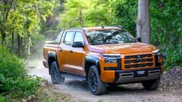 Mitsubishi L200 нового поколения с левым рулём появились у российских дилеров