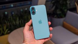iPhone 16 Plus в России подешевел вдвое с момента выхода: теперь от 67 тыс. рублей
