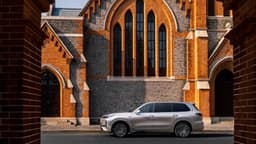 Аналог Li Auto L9 и Aito M9 с запасом хода 1500 км и расходом 4,8 л/100 км, за 27 000 долларов. Состоялась мировая премьера Geely Galaxy M9