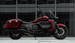 Harley-Davidson, в сторону: Great Wall Souo Cruiser с горизонтально-оппозитным 8-цилиндровым мотором и 8-ступенчатой АКПП показали со всех сторон