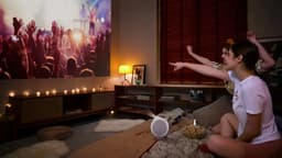 Компактный проектор с Google TV, HDR10, 60-ваттным USB-C и динамиками мощностью 18 Вт за 600 долларов. Представлен BenQ GV32
