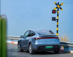 Китайские киловатты и километры. Тест показал, в чем более дешёвая Tesla Model Y опережает BYD Sealion 7 и MG IM6