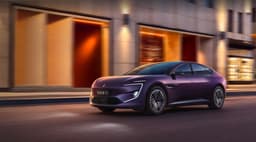 Конкурент Zeekr 001 с официальной гарантией и без боковых зеркал. Продажи Avatr 12 в России стартуют в ноябре-декабре