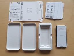 Новый тренд? Новейший Sony Xperia 10 VII лишился не только зарядного устройства, но и комплектного кабеля