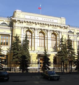 ЦБ РФ решил допустить банки к работе с криптовалютами