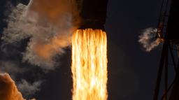 SpaceX совершила 500-ю посадку Falcon 9