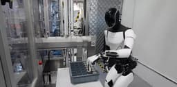 Tesla временно приостановила массовое производство роботов Optimus