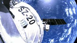 Космический корабль пережил столкновение на орбите и благополучно приземлился