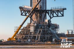 SpaceX оштрафована за обрушение крана на Starbase: управление по охране труда США насчитало семь нарушений при эксплуатации кранов и такелажа после расследования инцидента с обломками Starship