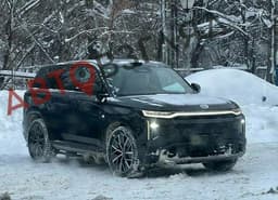 Полный привод, запас хода до 1020 км и официальная гарантия. Новый гибридный кроссовер GAC S7 замечен в России до старта продаж