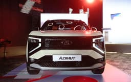 «С ценой Azimut будем тянуть до последнего». Глава АвтоВАЗа рассказал, когда стартуют продажи кроссовера Azimut, но с ценой пока определенности нет