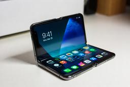 iPhone 18 откладывается: новинка выйдет только через год, в первом квартале 2027
