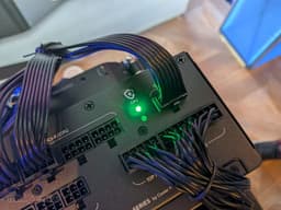Видеокарты с разъёмом 12V-2x6 наконец-то перестанут гореть? Cooler Master представила защиту GPU Shield для новых блоков питания и даже отдельный адаптер