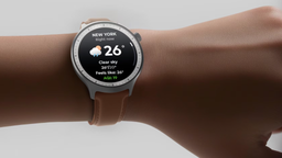 Представлены умные часы Moto Watch с технологиями Polar, которые работают до двух недель без подзарядки