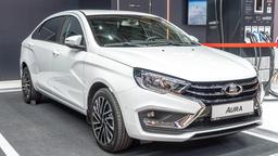 Бизнес-класс для всех. Lada Aura внезапно стал «народным» седаном