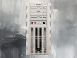 Корпус из эпохи Pentium I с кнопкой Turbo, а внутри — Ryzen 7 9850X3D и RTX 5090. Представлены «винтажные» компьютеры Maingear Retro98