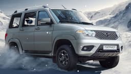 «Буханка» и «Патриот» подорожали: УАЗ обновил прайс-листы