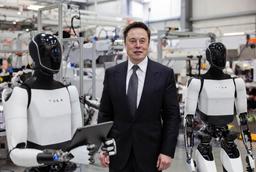 Илон Маск: Tesla Optimus начнут продавать всем желающим в 2027 году, роботы и ИИ приведут к беспрецедентному экономическому подъему