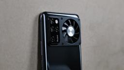 Redmi K90 Ultra станет первым смартфоном компании с активным вентилятором, IP68 и Dimensity 9500