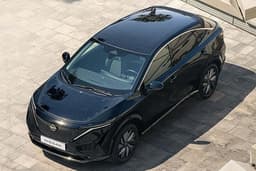 Nissan Ariya с солнечными панелями: электромобиль, который сокращает число зарядок до 65%