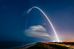 SpaceX пишет историю: ракеты Falcon 9 совершили 31-й и рекордный 33-й полёт в космос